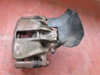 Bremssattel links vorn <br>VW VENTO  (TYP:1HX0)