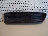 L�ftungsgitter, Sto�f�nger vorn links<br>AUDI A4 (8D2, B5) 1.6