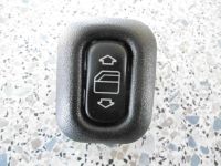 Schalter Fensterheber hinten<br>MERCEDES-BENZ C-KLASSE KOMBI (S202) C 180 T