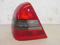 R�ckleuchte links Limo. W202<br>MERCEDES-BENZ C-KLASSE  LIMO (S202)