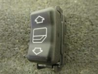 Schalter Fensterheber hinten<br>MERCEDES-BENZ C-KLASSE (W202) C 180