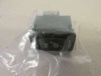 Schalter Sitzheizung <br>NISSAN PRIMERA HATCHBACK (P11) 2.0 16V