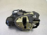 T�rschloss links vorn <br>TOYOTA COROLLA (ZZE12_, NDE12_, ZDE12_) 1.4 VVT