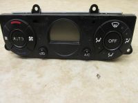 Heizungsbet�tigung mit Klimaautomatik<br>FORD MONDEO III KOMBI (BWY) 1.8 16V