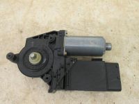 Motor Fensterheber links vorn <br>VW PASSAT VARIANT (3B5) 1.9 TDI