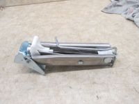 Wagenheber <br>RENAULT CLIO III (BR0/1, CR0/1) 1.2 16V