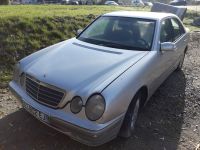 MERCEDES-BENZ E-KLASSE (W210) E 200